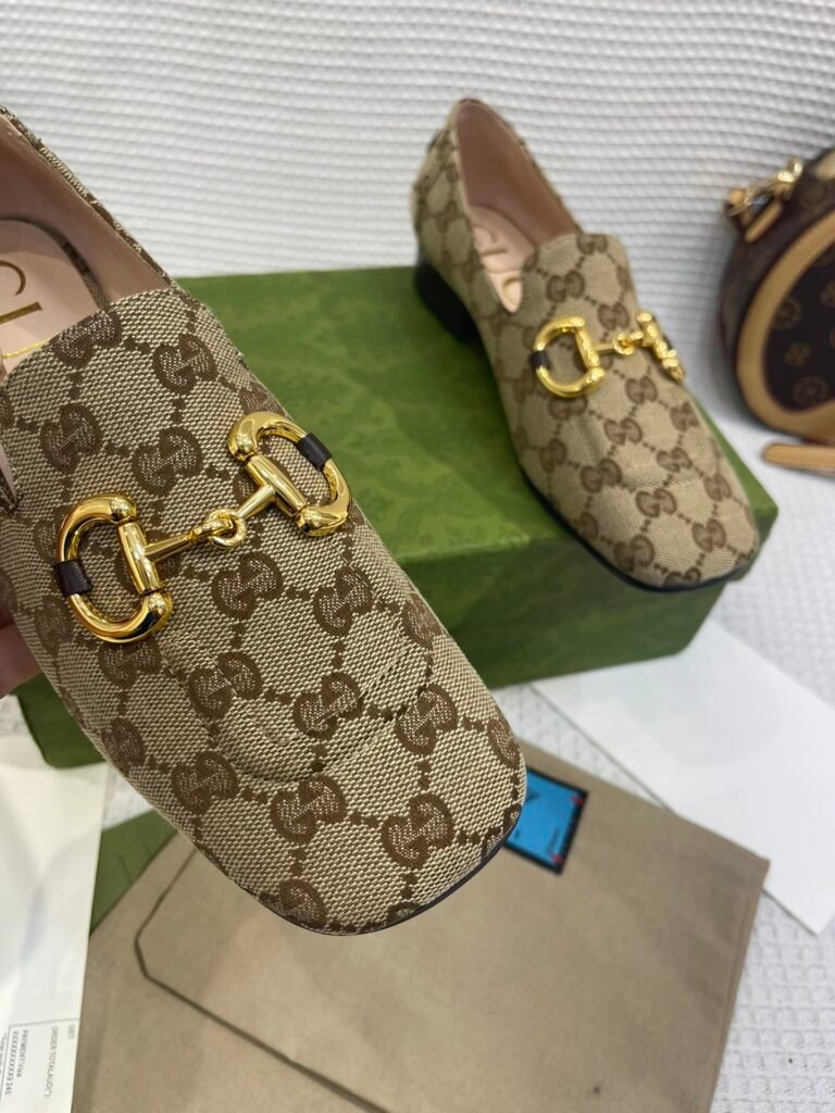 Gucci Unisex Loafers detail 6