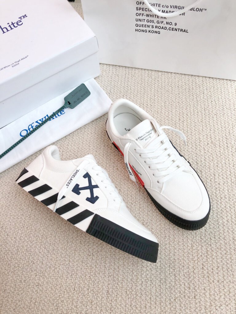 Off-White Unisex Low-Top Sneakers detail image 6