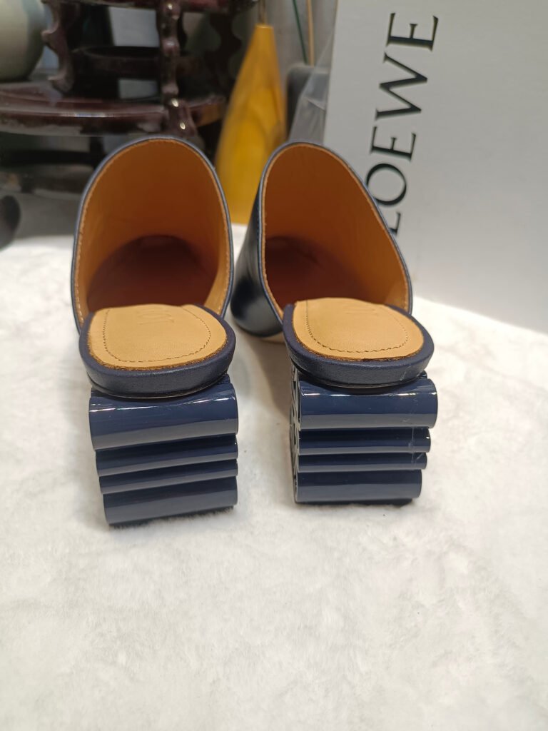 Loewe Unisex Sneakers detail 6