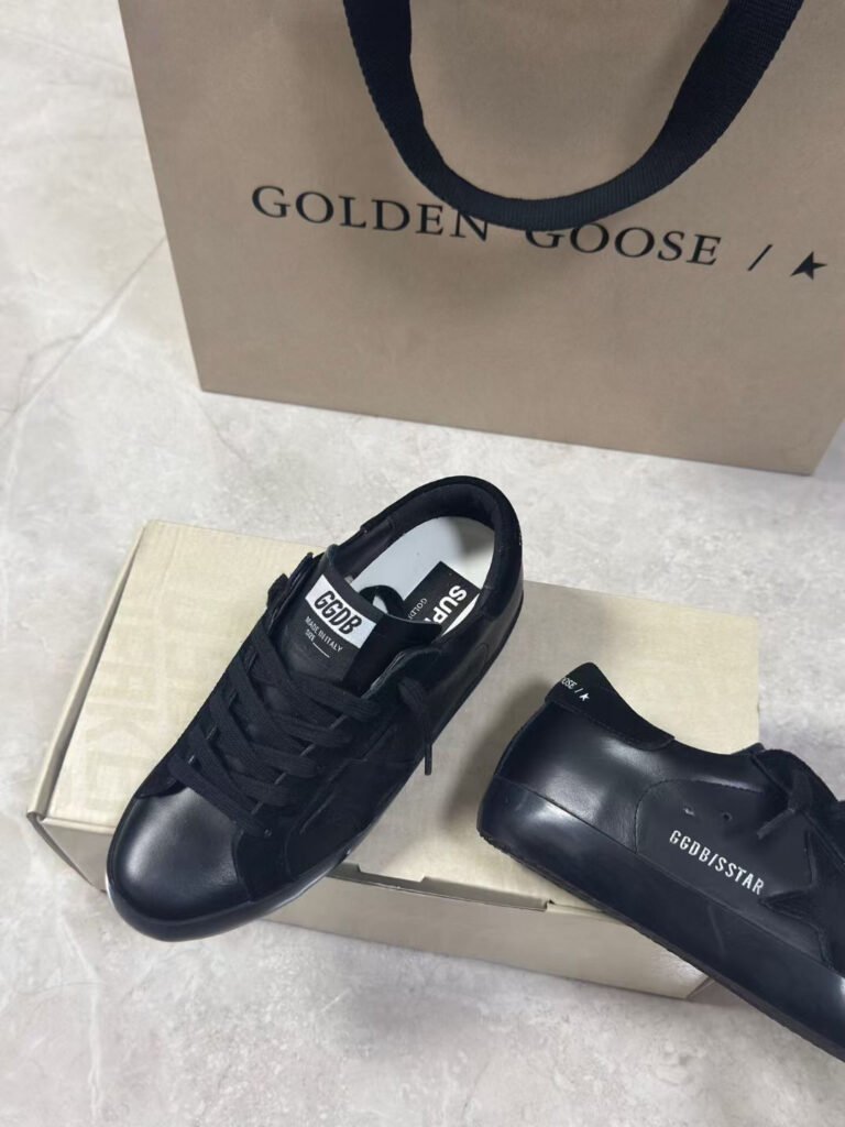 Golden Goose Unisex Distressed Sneakers detail 6