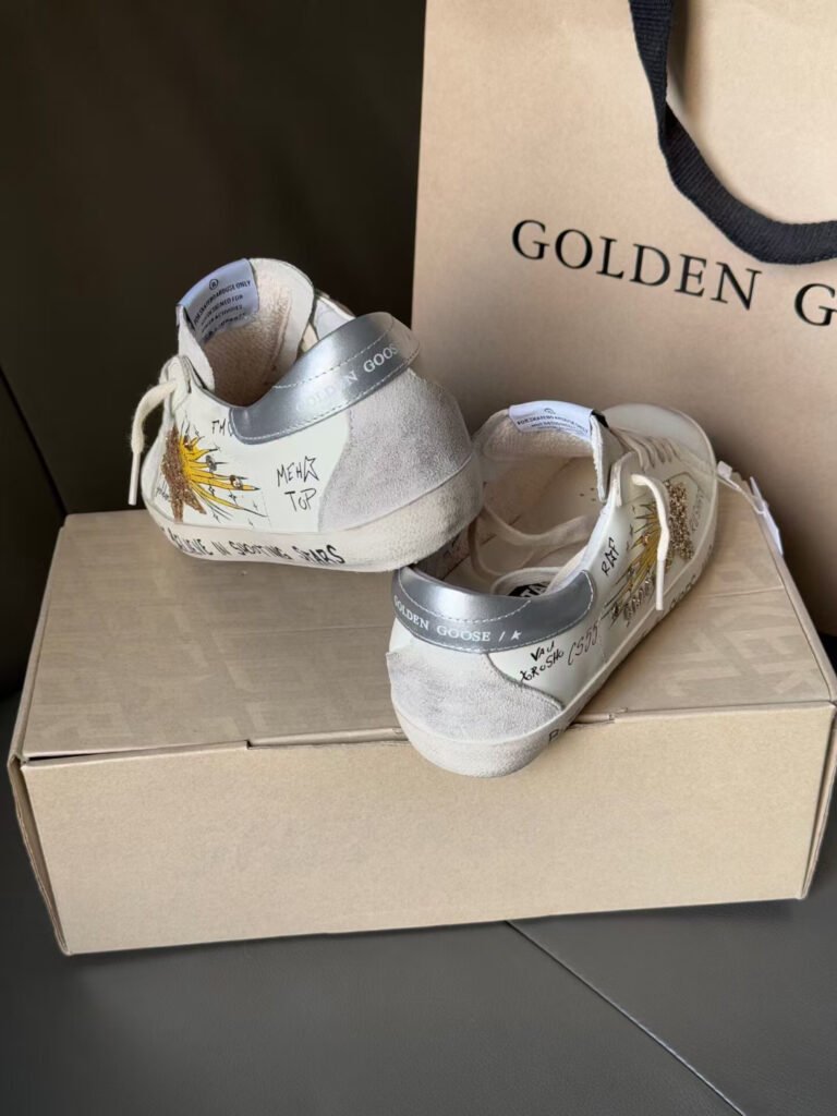 Golden Goose Unisex Distressed Sneakers detail 6