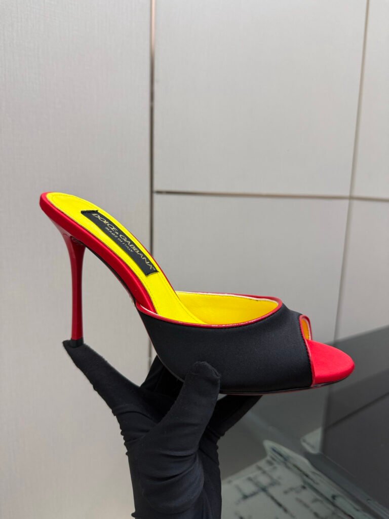 Dolce & Gabbana Women's High-Heel Pumps detail 6