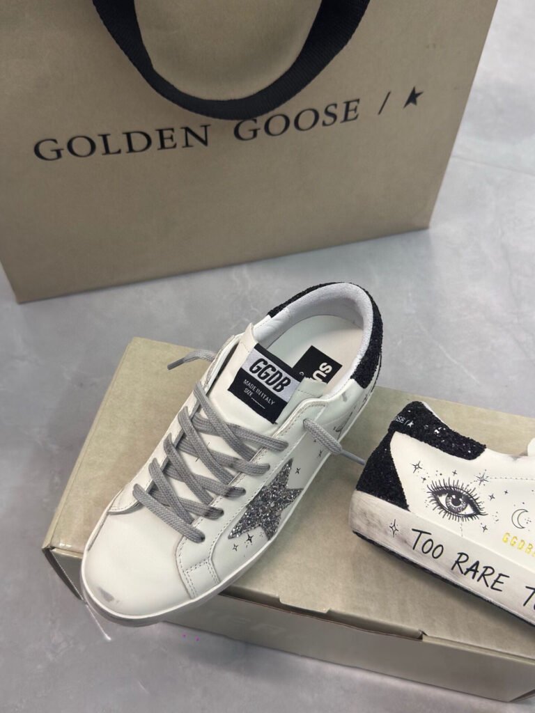 Golden Goose Unisex Sneakers detail image 6