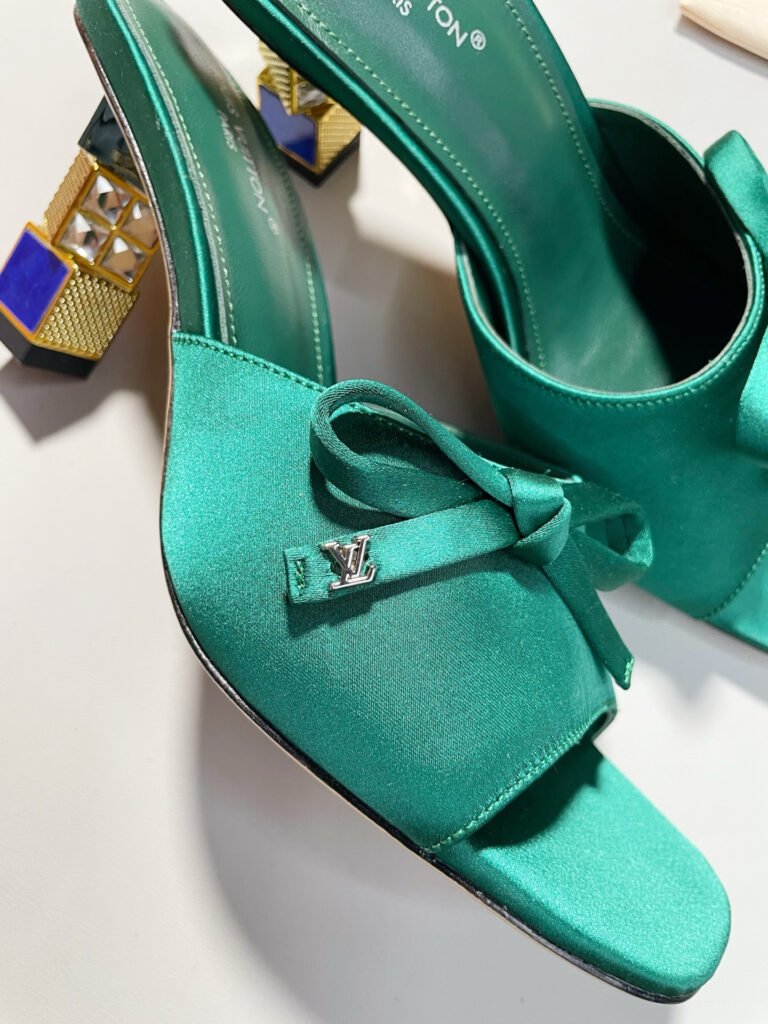 Louis Vuitton Women's High-Heel Pumps detail image 6
