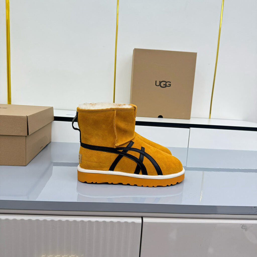 UGG Unisex Platform Sneakers detail image 6