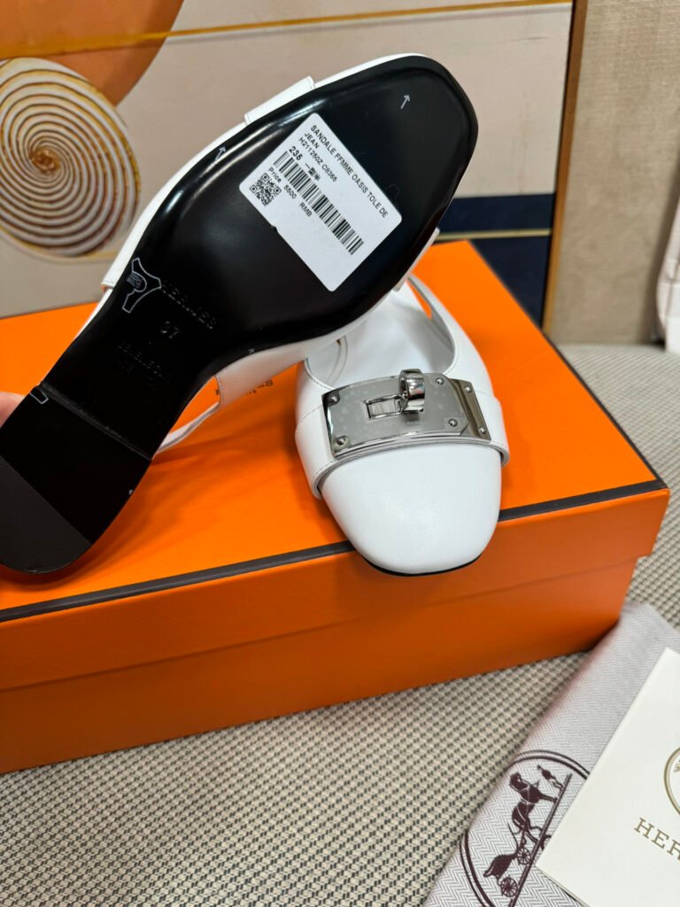 Hermès Unisex Sandals detail 6