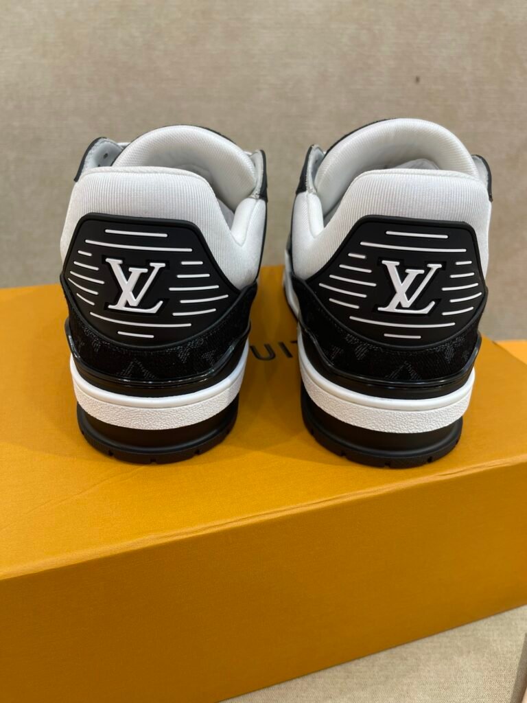 Louis Vuitton Unisex Basketball Sneakers detail 6