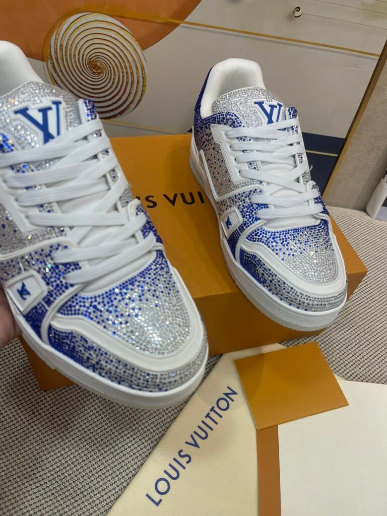 Louis Vuitton Men's Low-Top Sneakers detail image 6