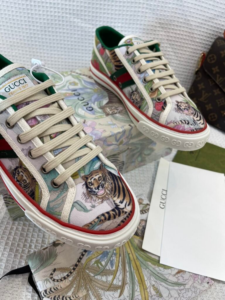 Gucci Unisex High-Top Sneakers detail 6