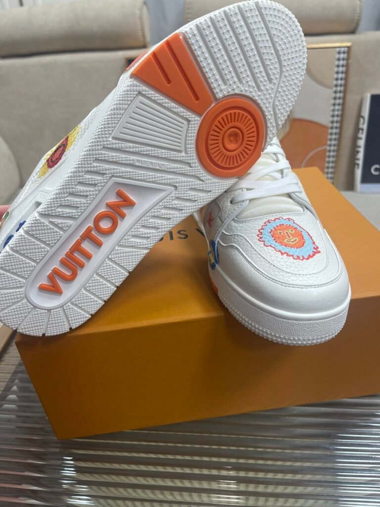 Louis Vuitton Unisex Basketball Sneakers detail 6