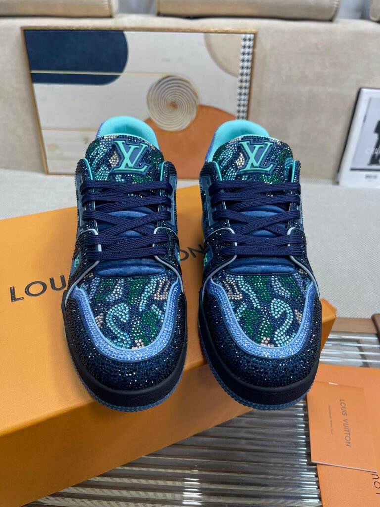 Louis Vuitton Unisex Low-Top Sneakers detail image 6