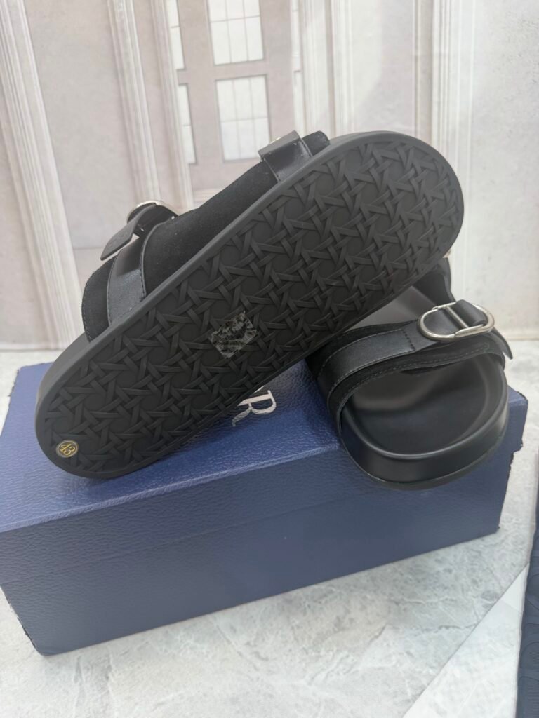 Dior Men's Slides detail image 6