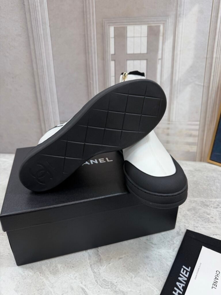 Chanel Women's Ankle Boots detail image 6
