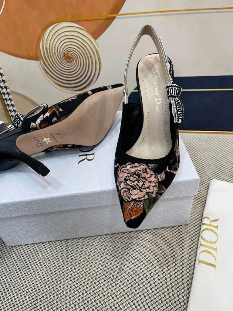 Dior Women's Sandals detail image 6