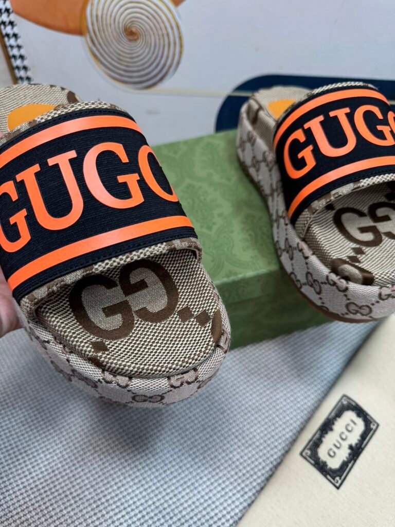 Gucci Unisex Platform Sneakers detail image 6