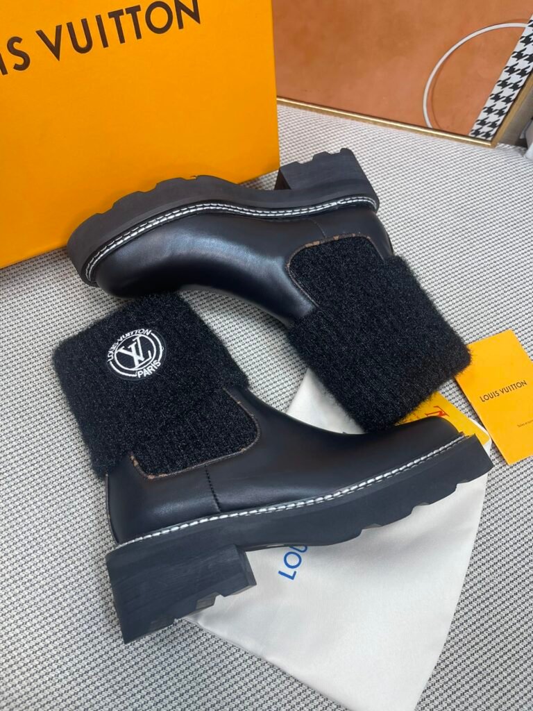 Louis Vuitton Unisex Chelsea Boots detail image 6