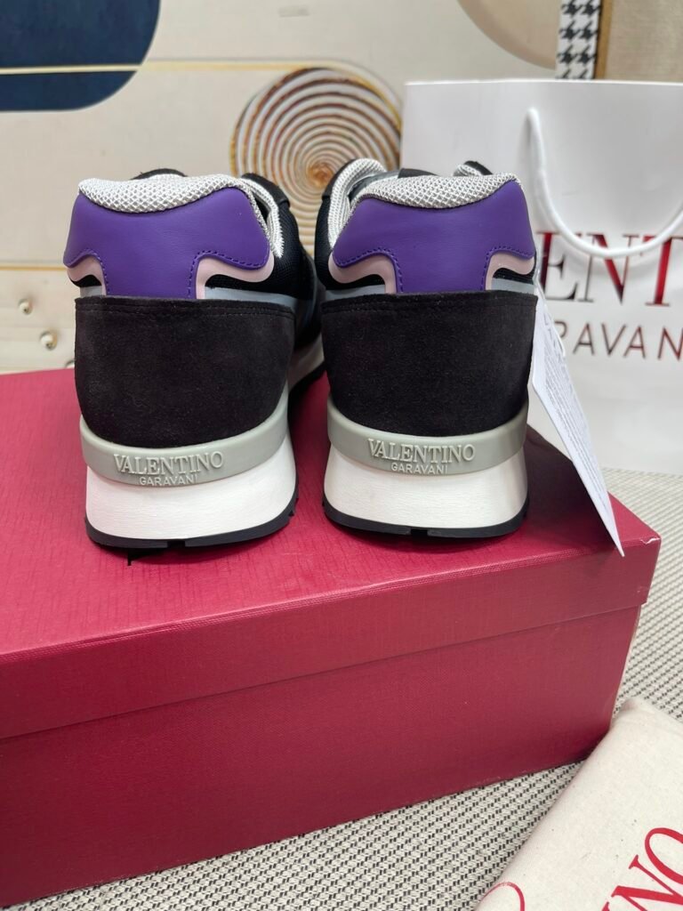 Valentino Garavani Unisex Athletic Sneakers detail image 6