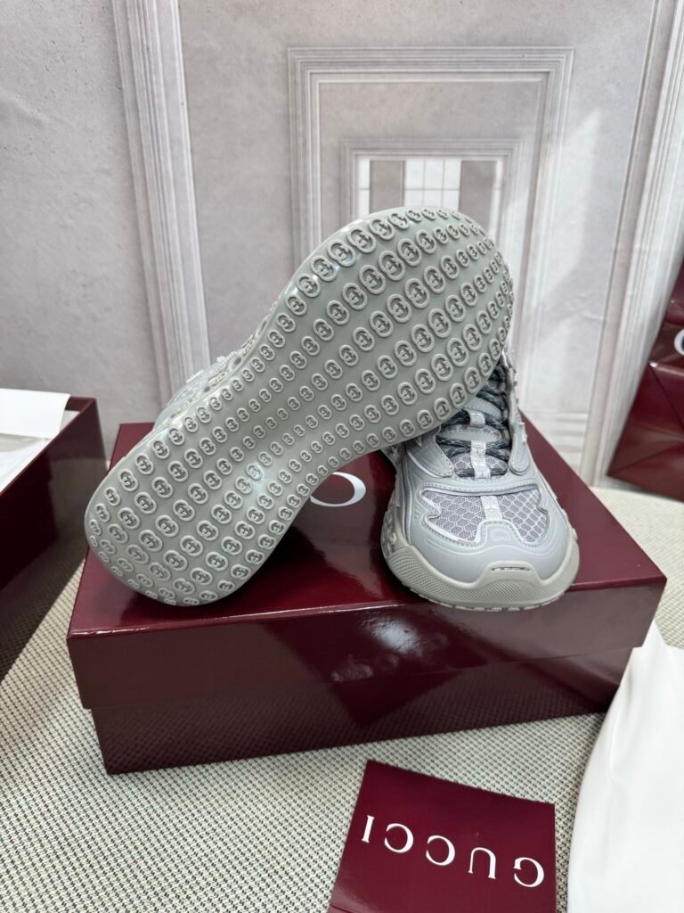 Gucci Unisex Athletic Sneakers detail image 6