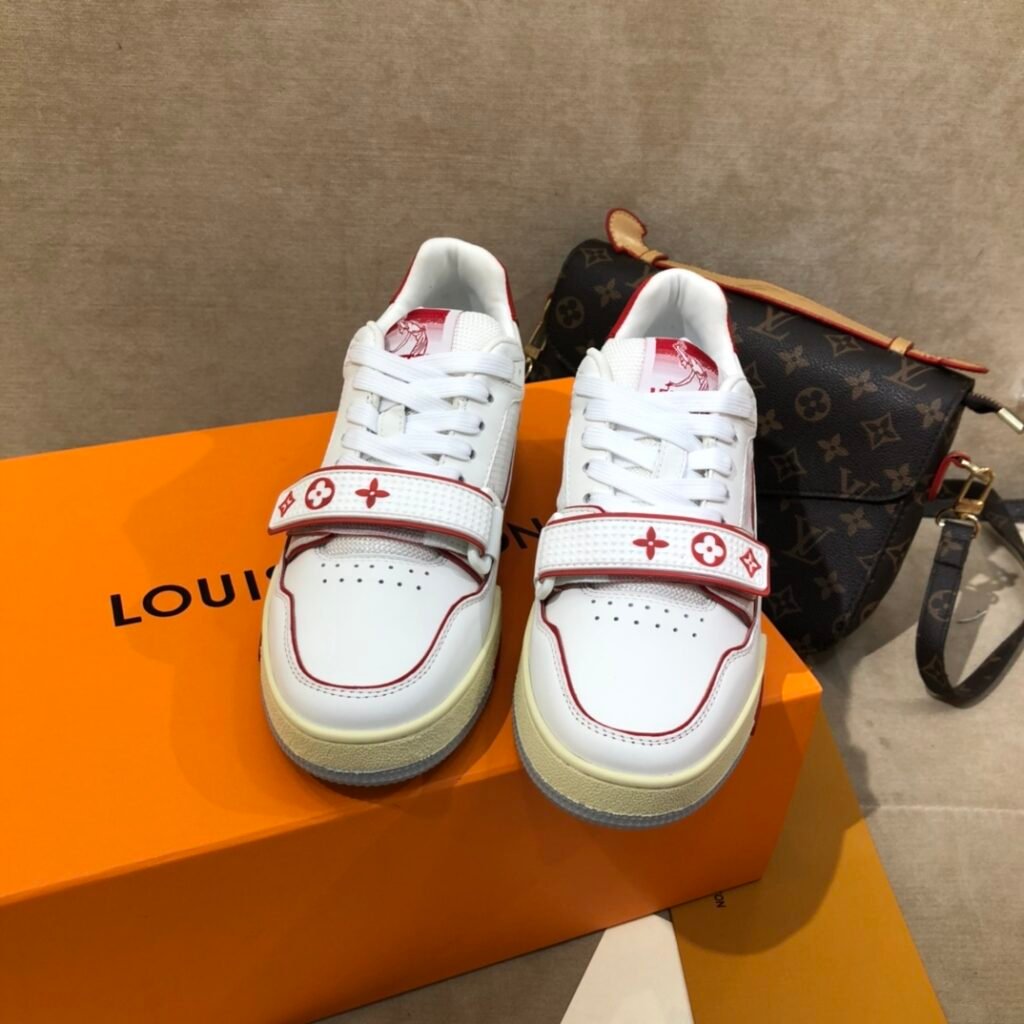 Louis Vuitton Unisex Basketball Sneakers detail 6