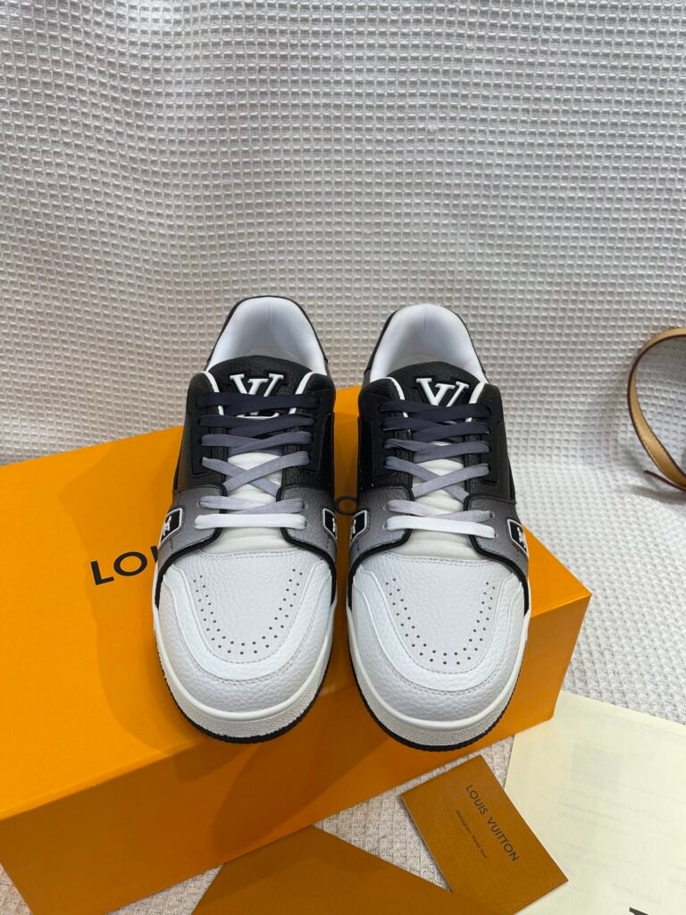Louis Vuitton Unisex Basketball Sneakers detail 6