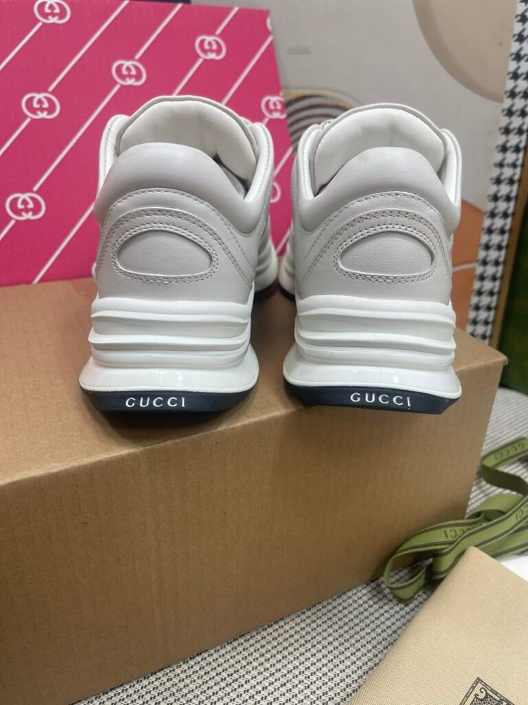 Gucci Unisex Chunky Sneakers detail 6