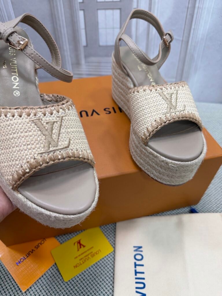 Louis Vuitton Unisex Platform Sneakers detail 6