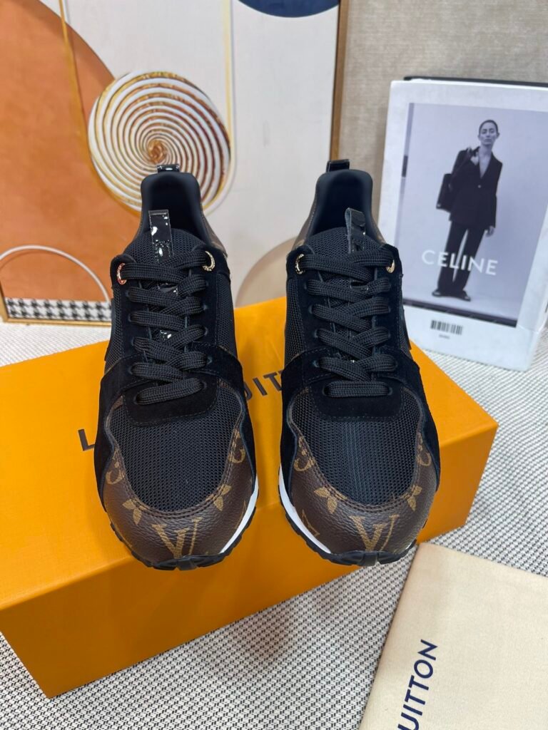 Louis Vuitton Unisex Athletic Sneakers detail image 6