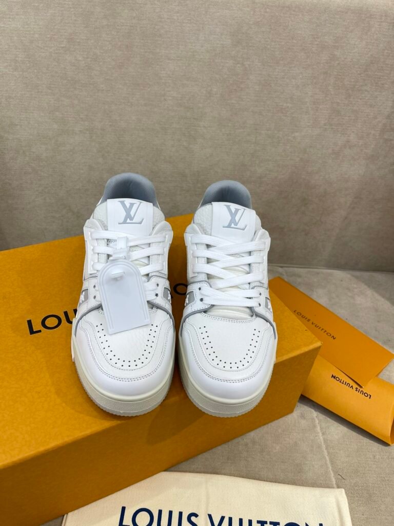 Louis Vuitton Men's Basketball Sneakers detail image 6