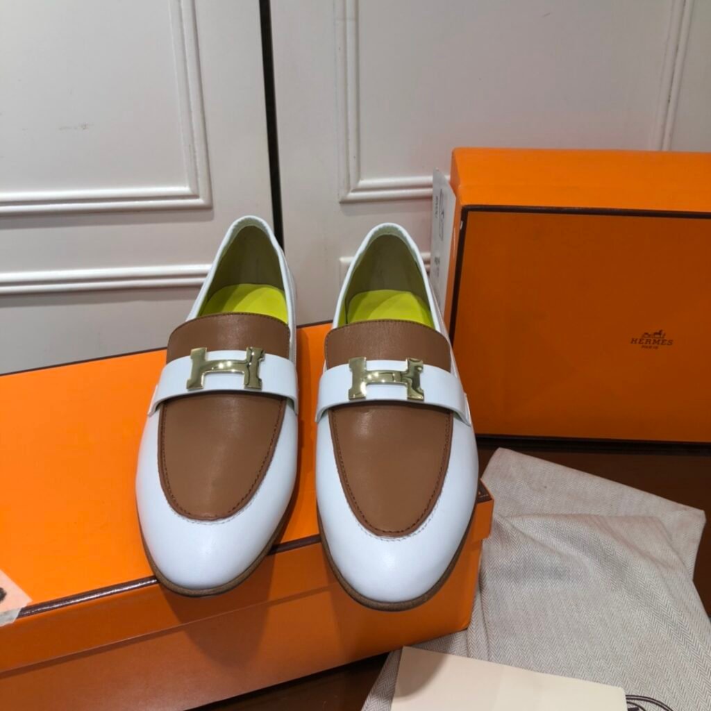 Hermès Unisex Loafers detail 6