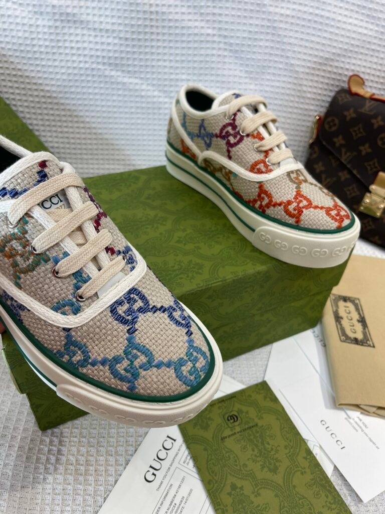 Gucci Unisex High-Top Sneakers detail 6