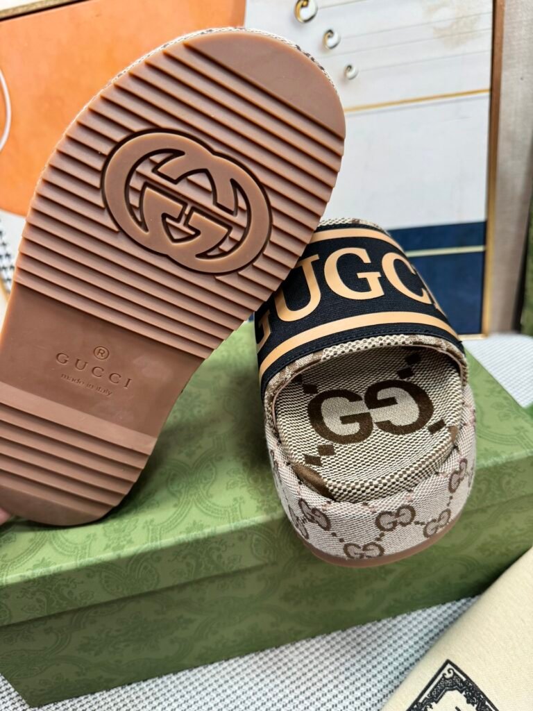 Gucci Unisex Platform Sneakers detail 6