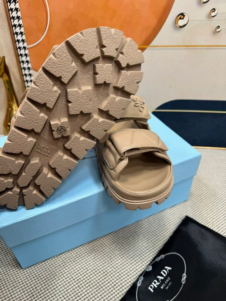 Prada Unisex Platform Sneakers detail image 6