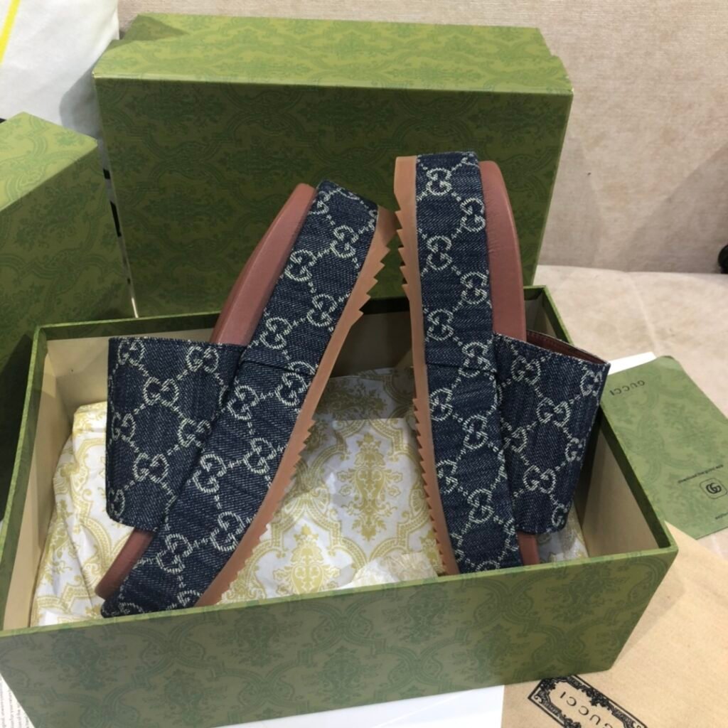 Gucci Women's Slides detail image 6