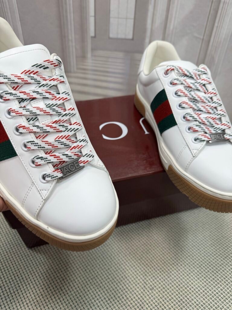 Gucci Unisex Distressed Sneakers detail image 6