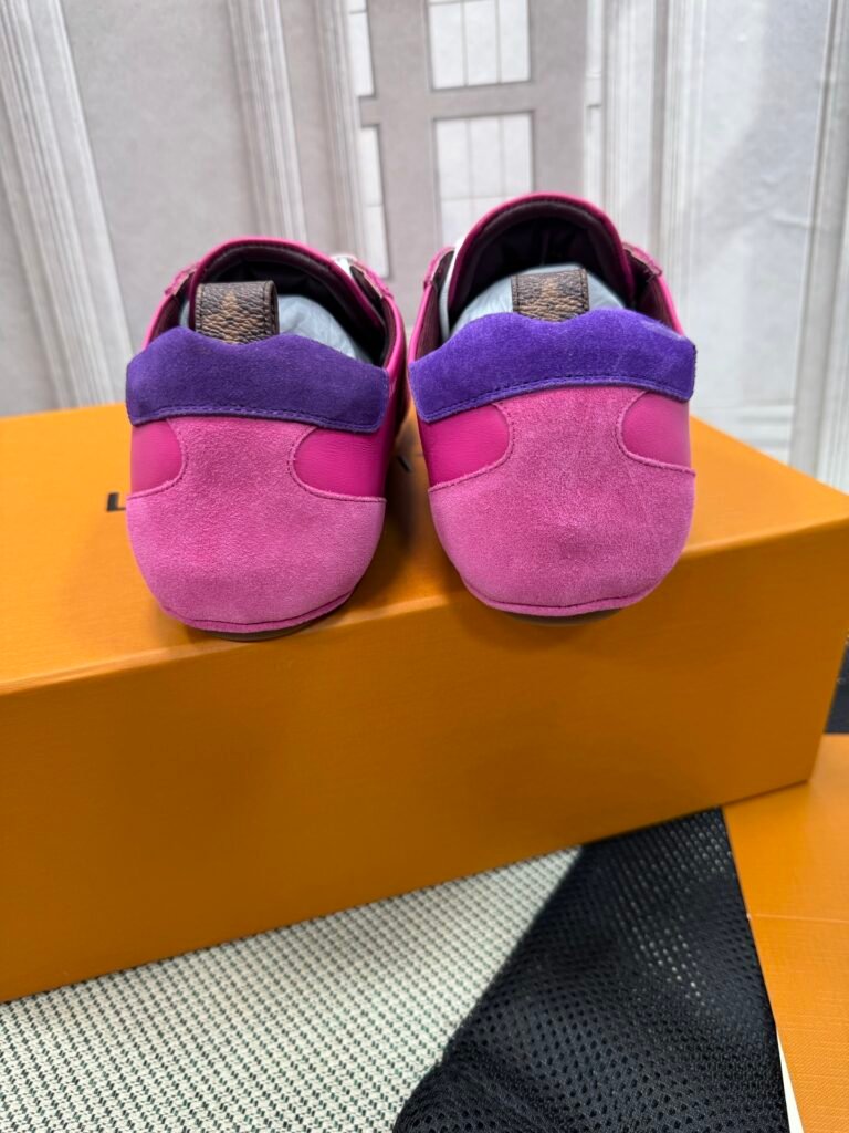 Louis Vuitton Unisex Driving Loafers detail 6