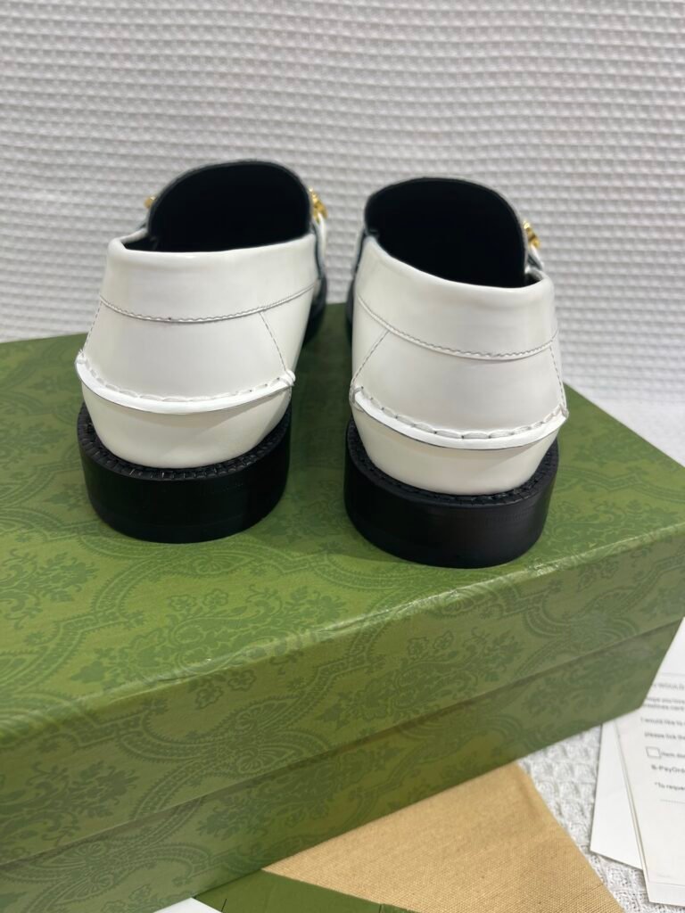 Gucci Unisex Loafers detail image 6