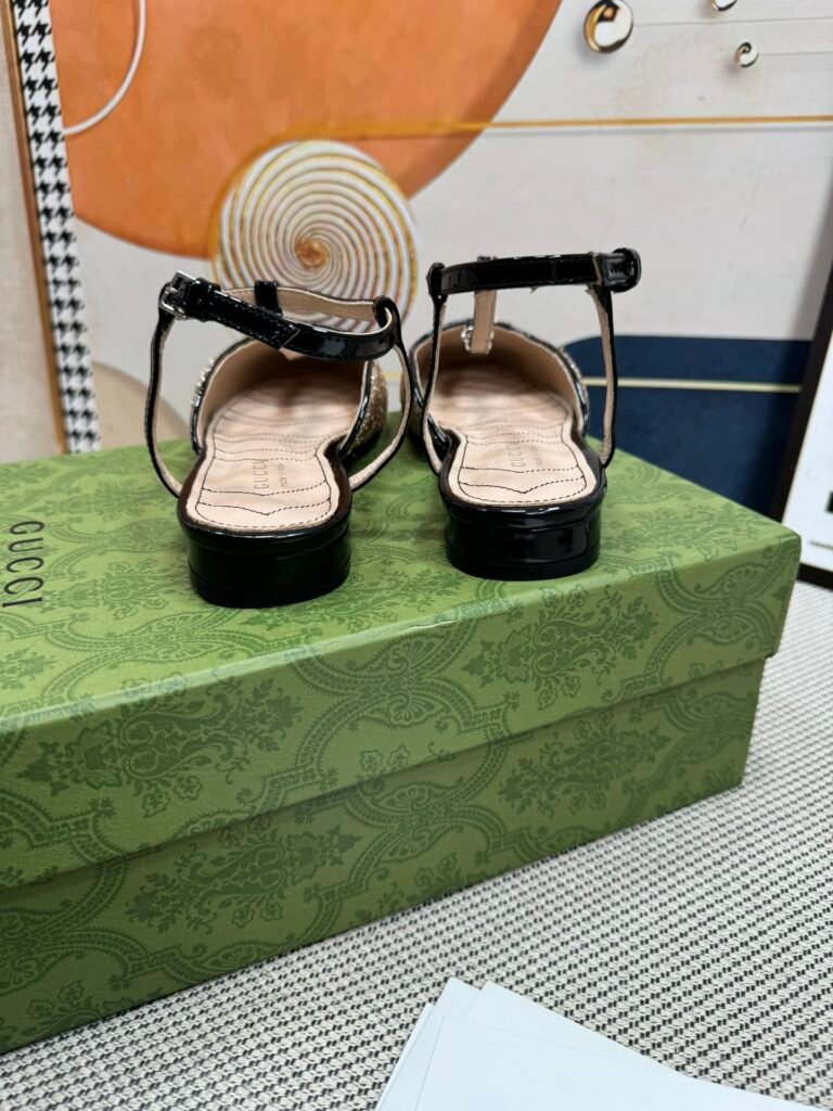 Gucci Unisex Slides detail 6