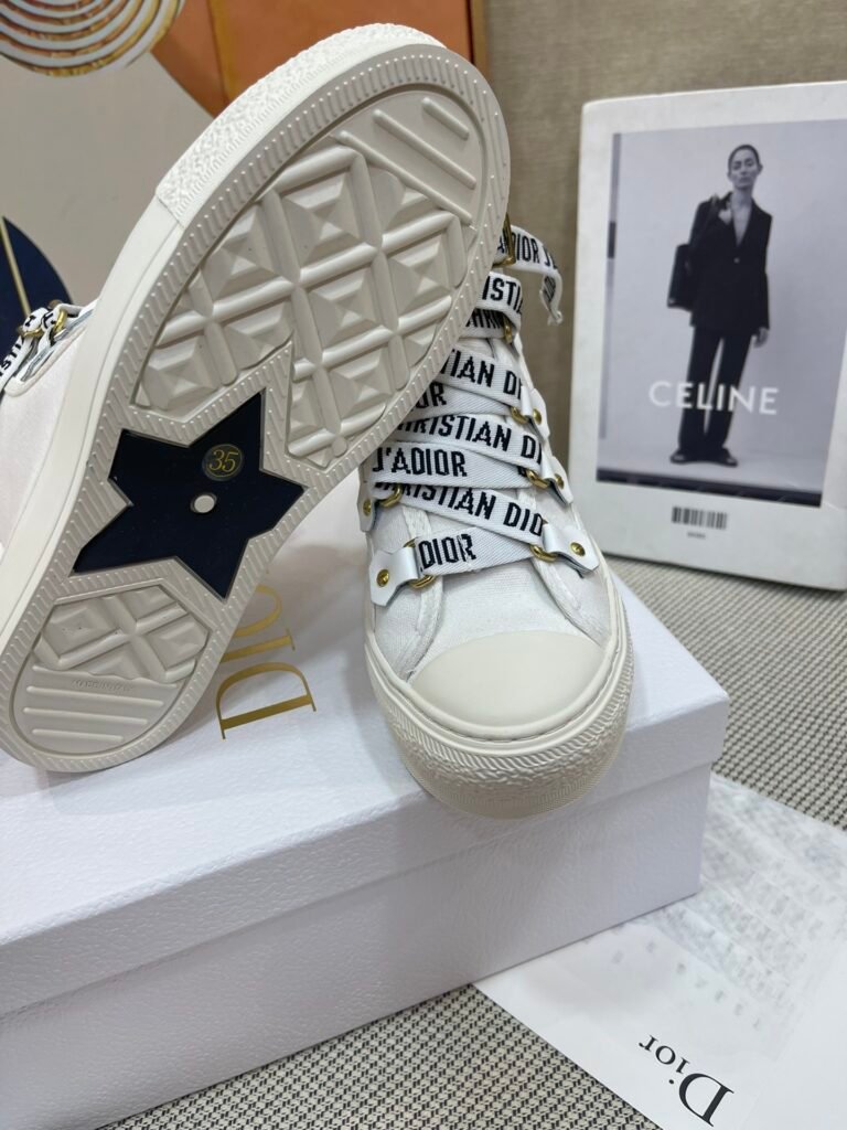 Dior Unisex High-Top Sneakers detail 7