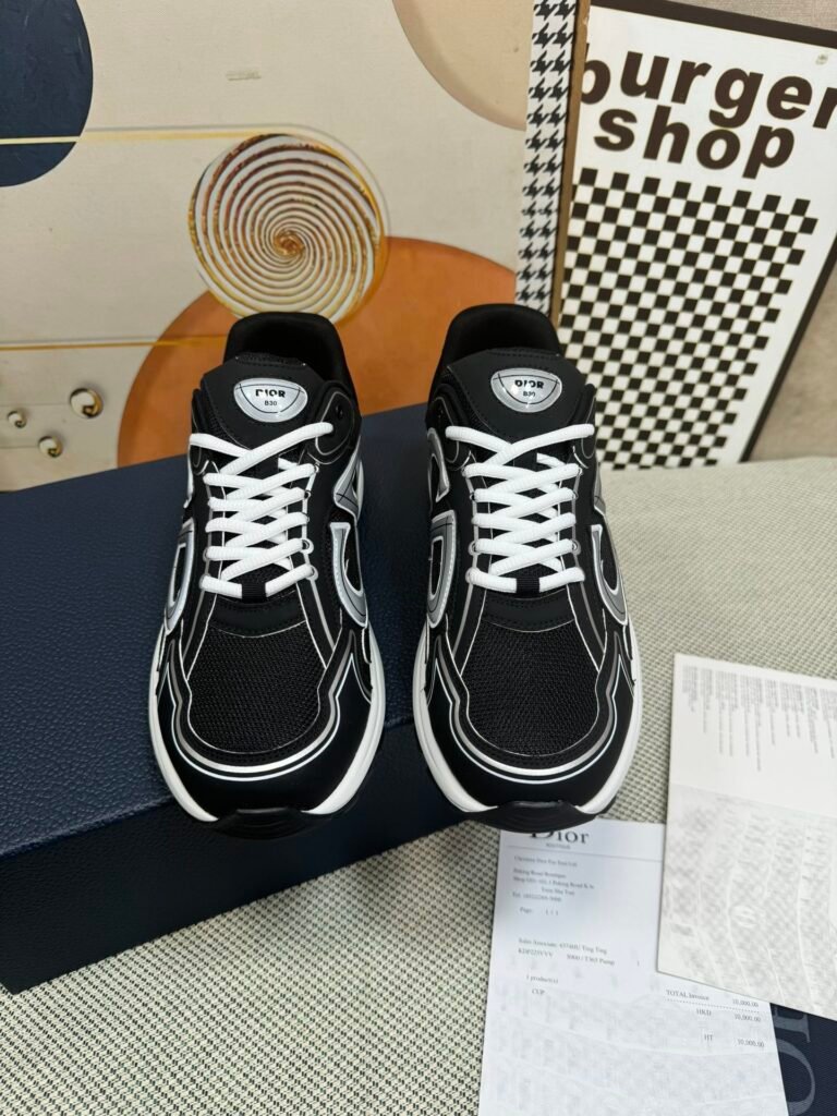 Dior Unisex Chunky Sneakers detail image 7