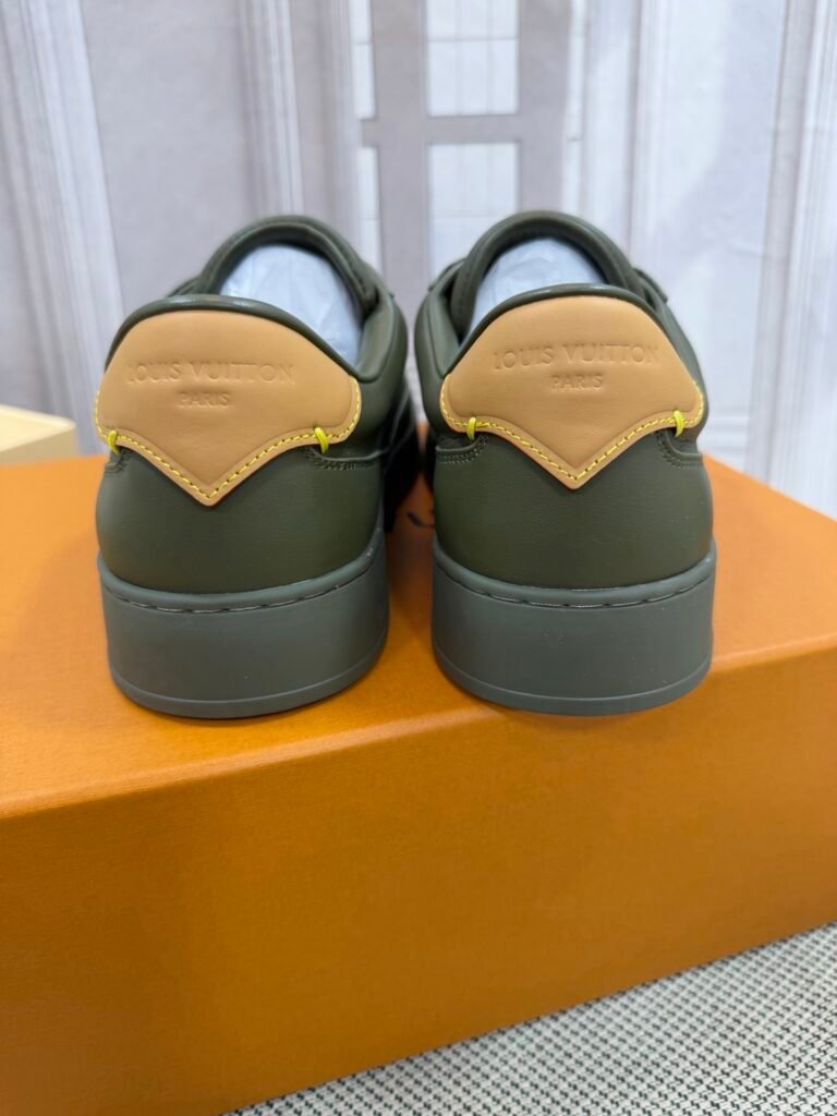 Louis Vuitton Unisex Basketball Sneakers detail 7