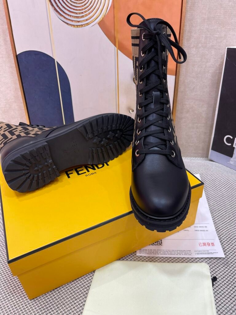 Fendi Unisex Boots detail image 7