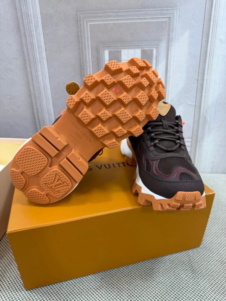 Louis Vuitton Unisex Basketball Sneakers detail 7