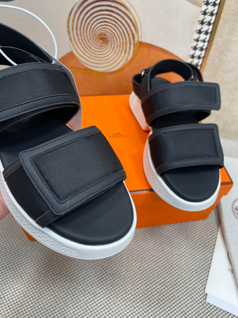 Hermès Unisex Slides detail 7