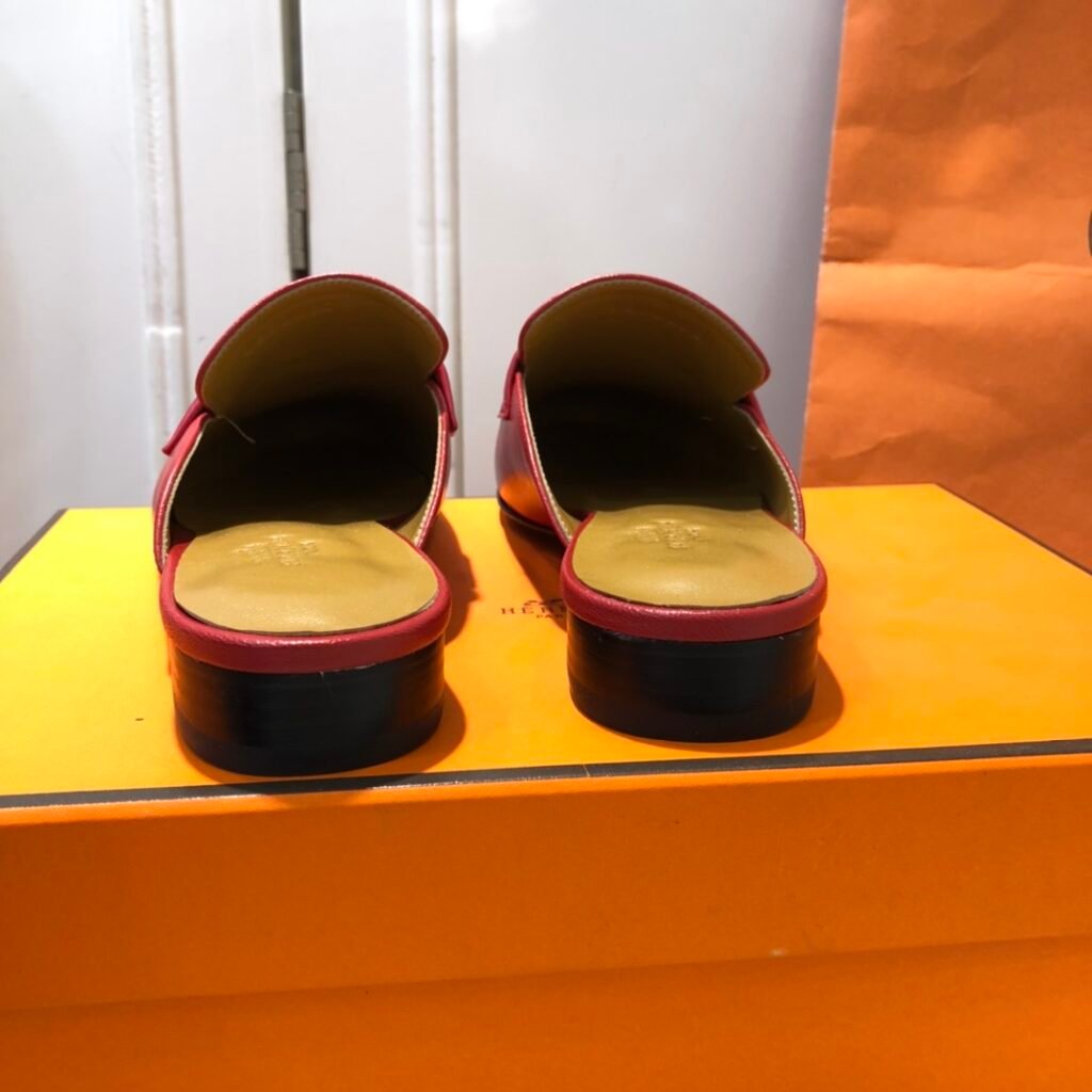 Hermès Unisex Loafers detail 7