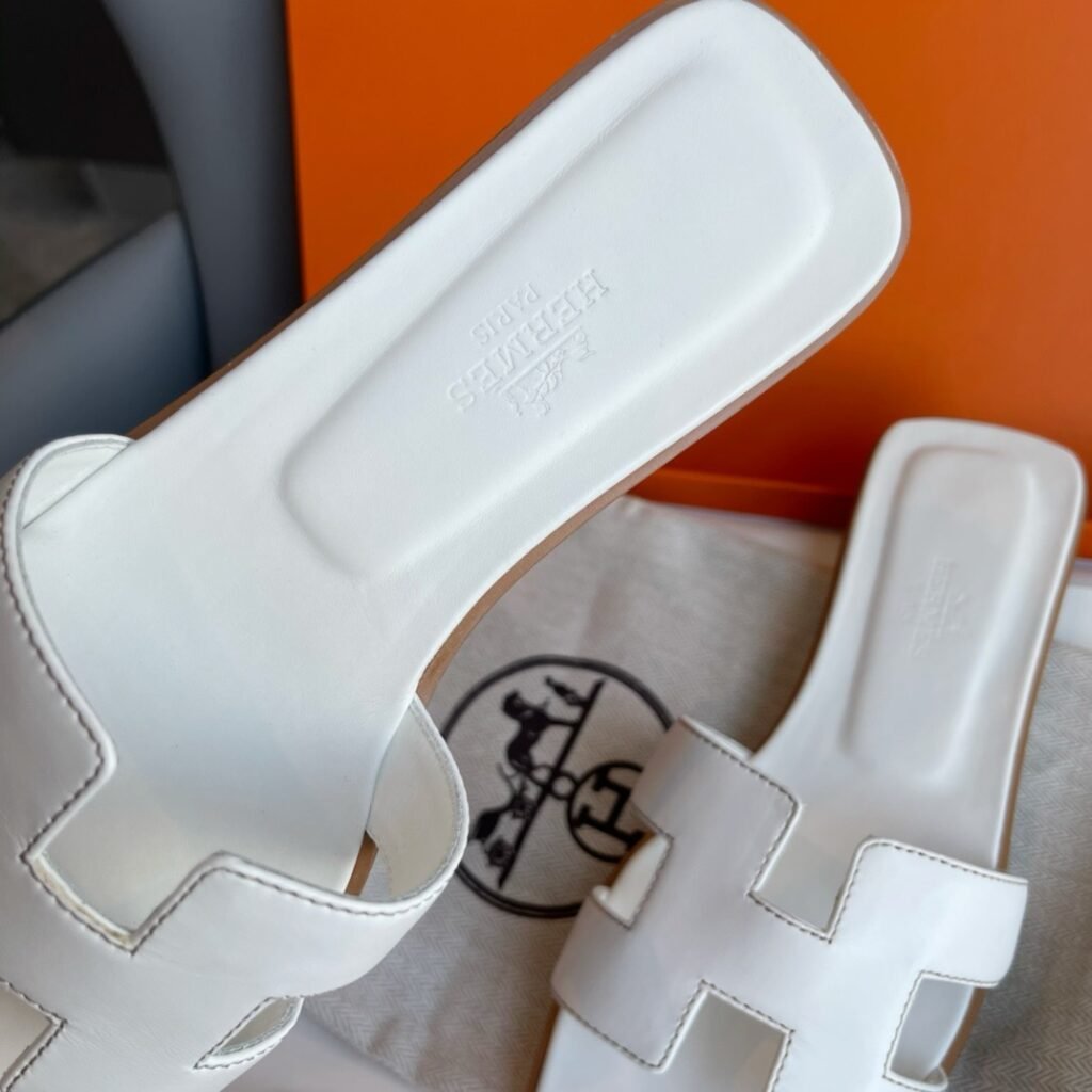 Hermès Unisex Slides detail 7