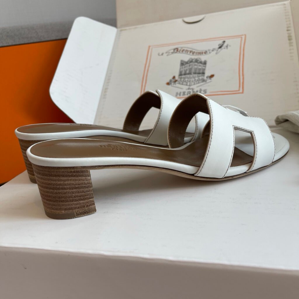 Hermès Women's High-Heel Pumps detail 7
