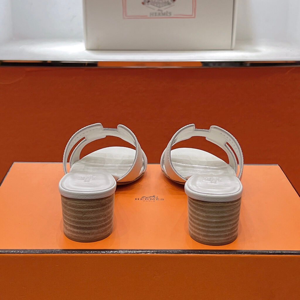 Hermès Unisex Slides detail 7