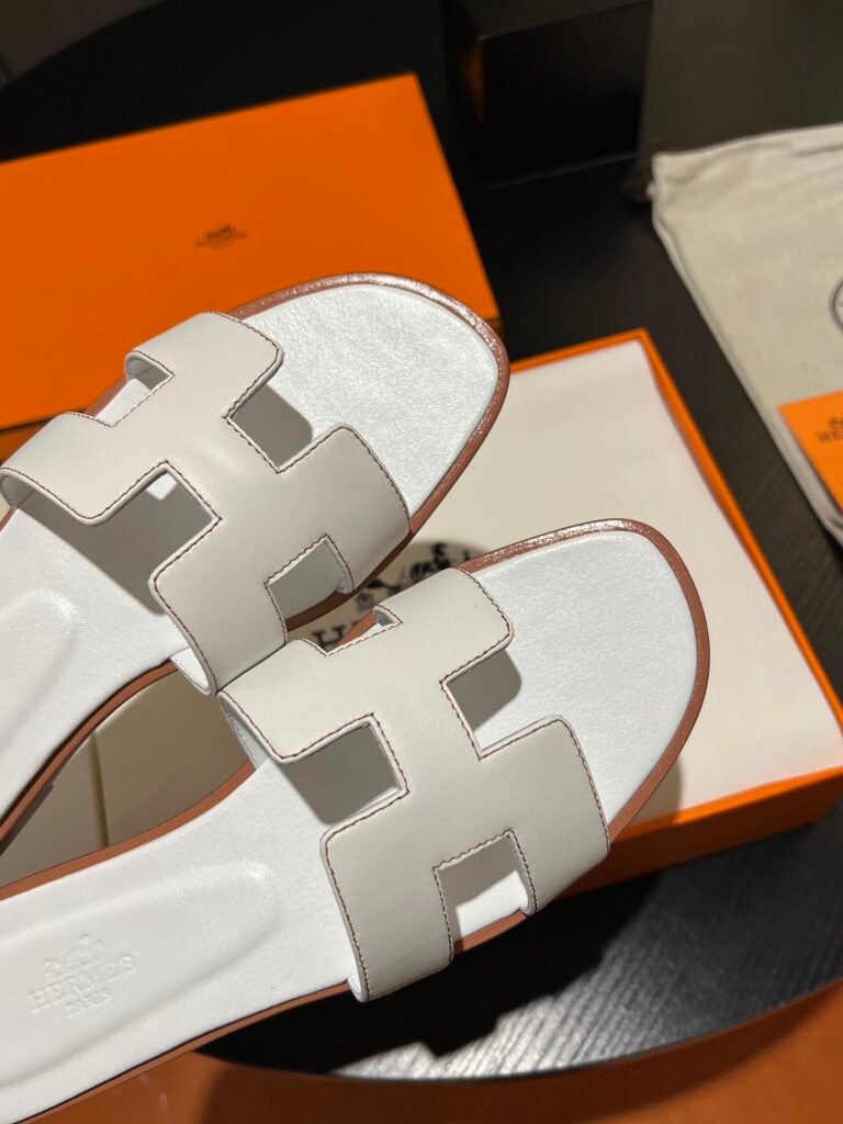 Hermès Unisex Slides detail 7