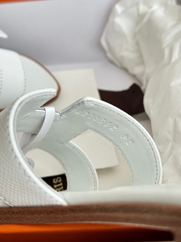 Hermès Unisex Crystal-Embellished Sneakers detail 7