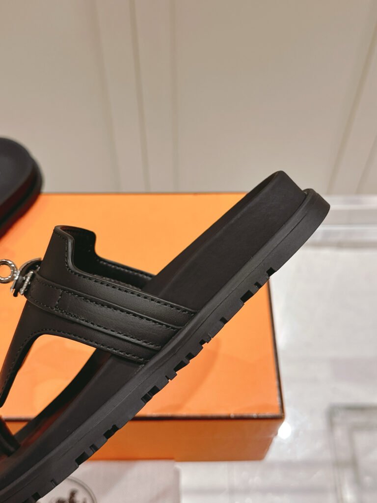 Hermès Unisex Slides detail 7